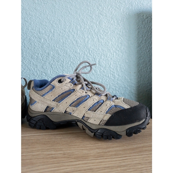Merrell | Moab 3 Low Hiking Shoes - Picture 6 of 14